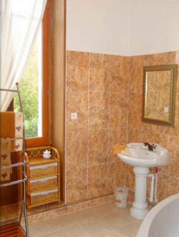 Chateau De La Court D'Aron Saint-Cyr-en-Talmondais Zimmer foto